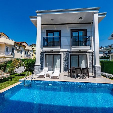 Salkim- 4 Bedroom Holiday Villa In Oludeniz Fethiye Bagian luar foto