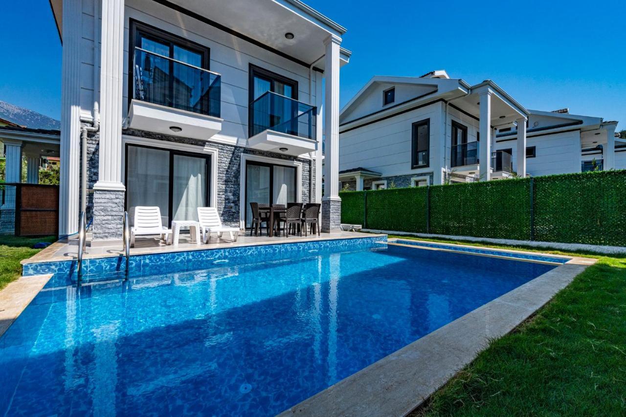 Salkim- 4 Bedroom Holiday Villa In Oludeniz Fethiye Bagian luar foto