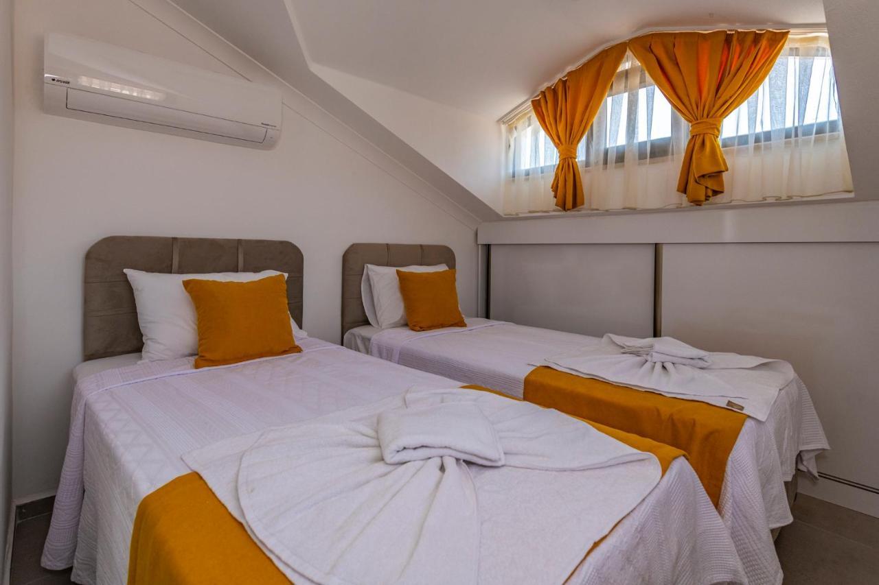 Salkim- 4 Bedroom Holiday Villa In Oludeniz Fethiye Bagian luar foto